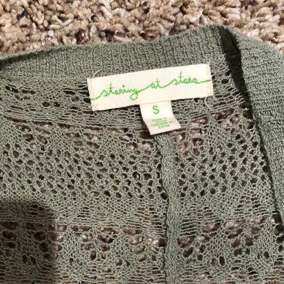 *SOLD* Crochet Green Short Sleeve Cardigan - Picture 4 of 5